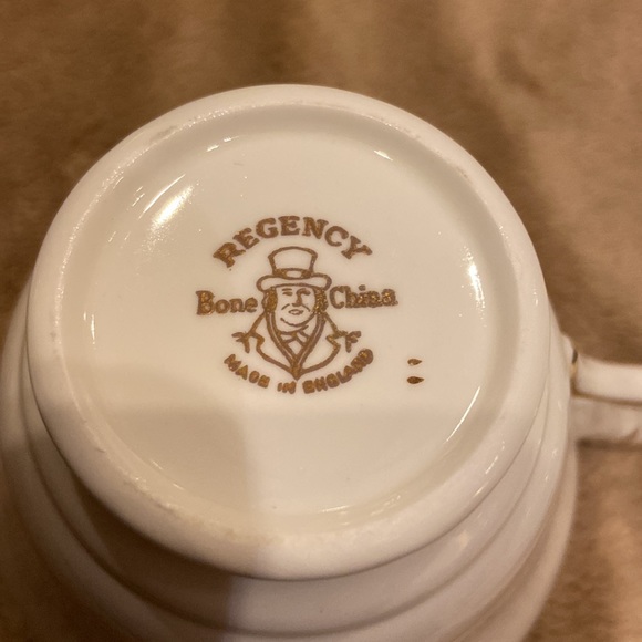 Regency bone china. Queen Elizabeth II Royal visit to Canada June 1959 - Picture 5 of 5